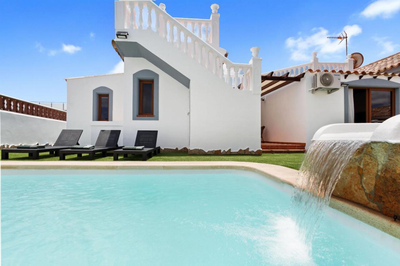Villa Thomas Коралео Екстериор снимка